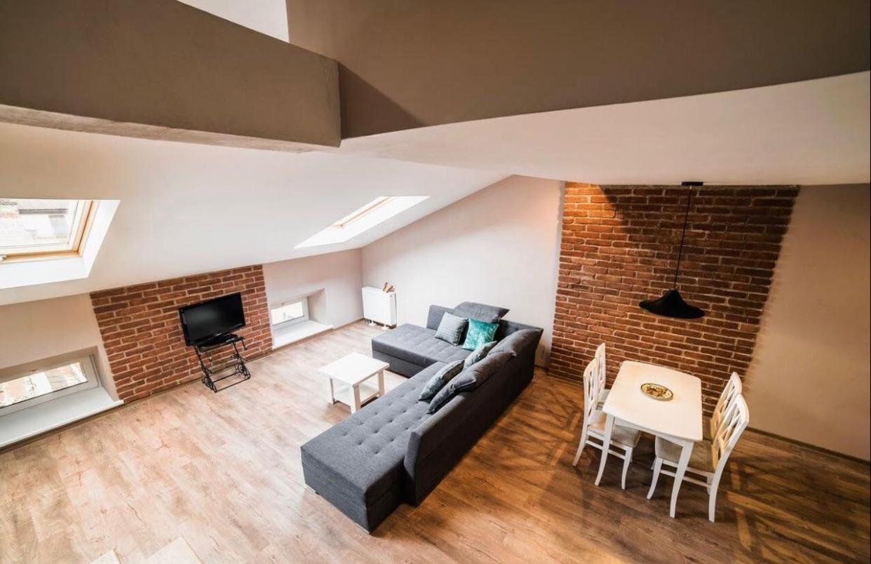 Apartment Ploscha Rynok Львів Екстер'єр фото